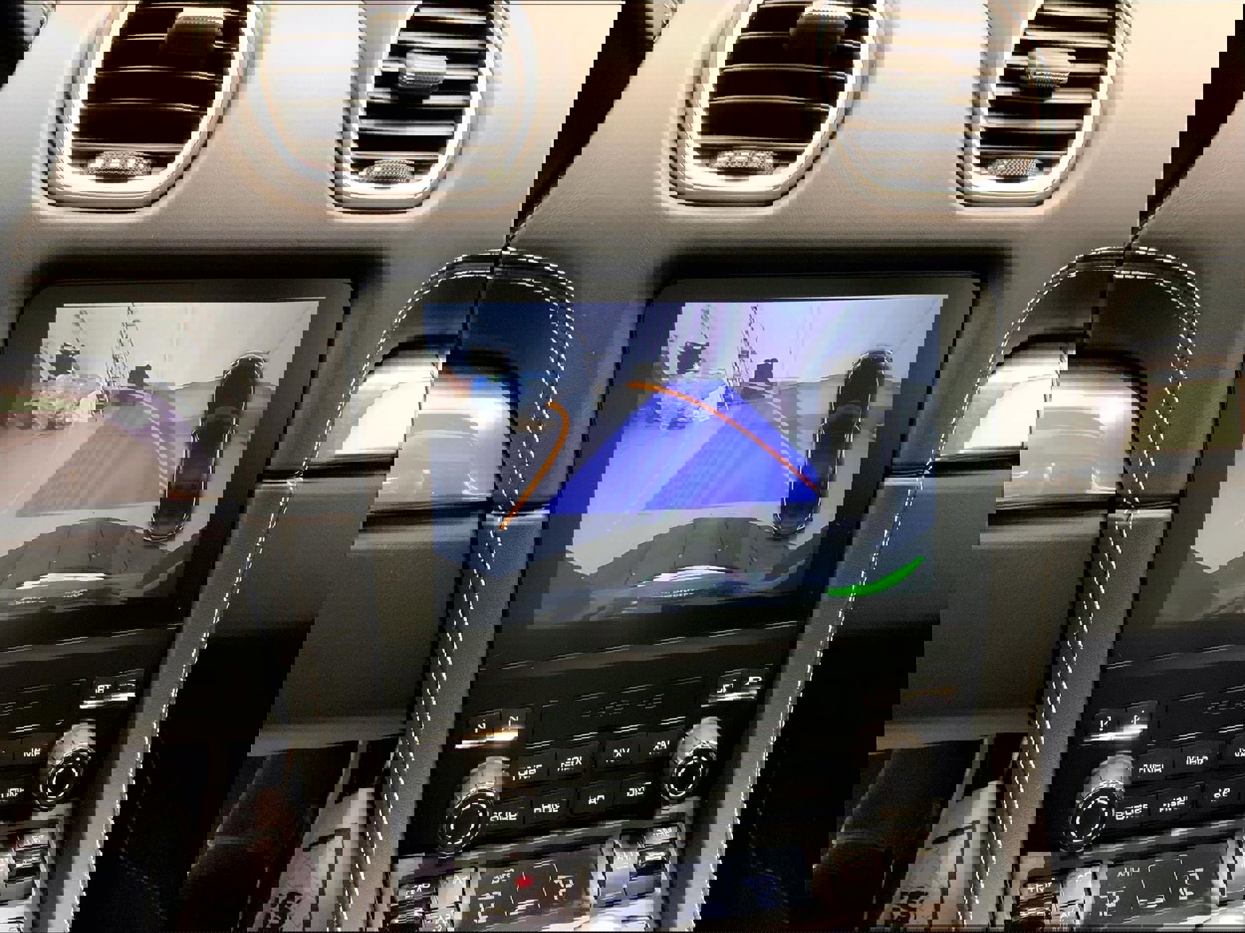 Used 2024 Porsche 718 Boxster image 25