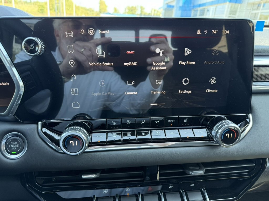 New 2026 GMC Canyon Elevation w/ Convenience Package image 18