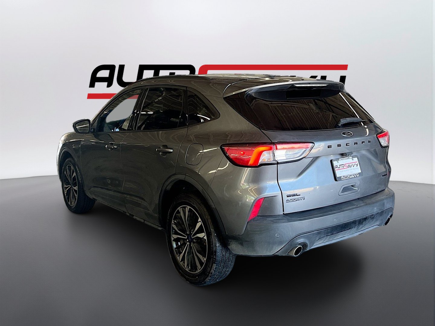Used 2022 Ford Escape SEL w/ SEL Stealth AWD Package image 5