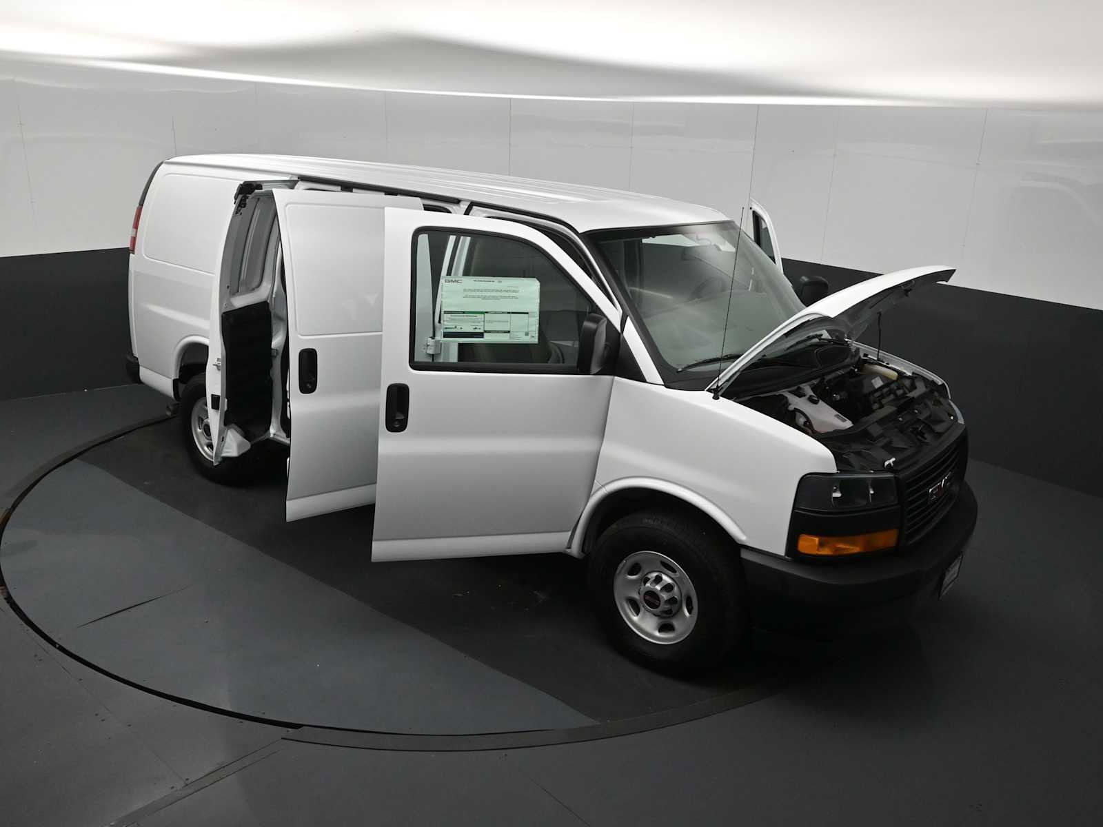 New 2026 GMC Savana 3500 w/ Driver Convenience Package RWD image 26