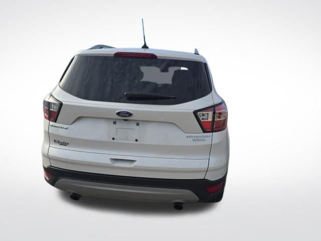 Certified 2018 Ford Escape Titanium w/ Ford Safe & Smart Package FWD image 4