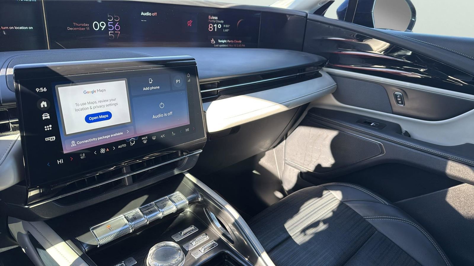 Used 2024 Lincoln Nautilus Reserve image 20