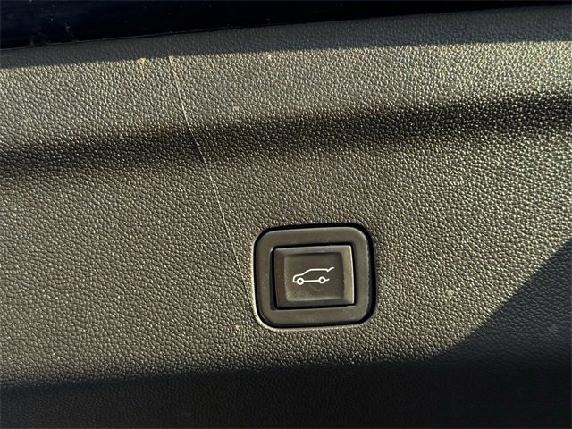 Certified 2024 GMC Yukon AT4 w/ Technology Package image 37