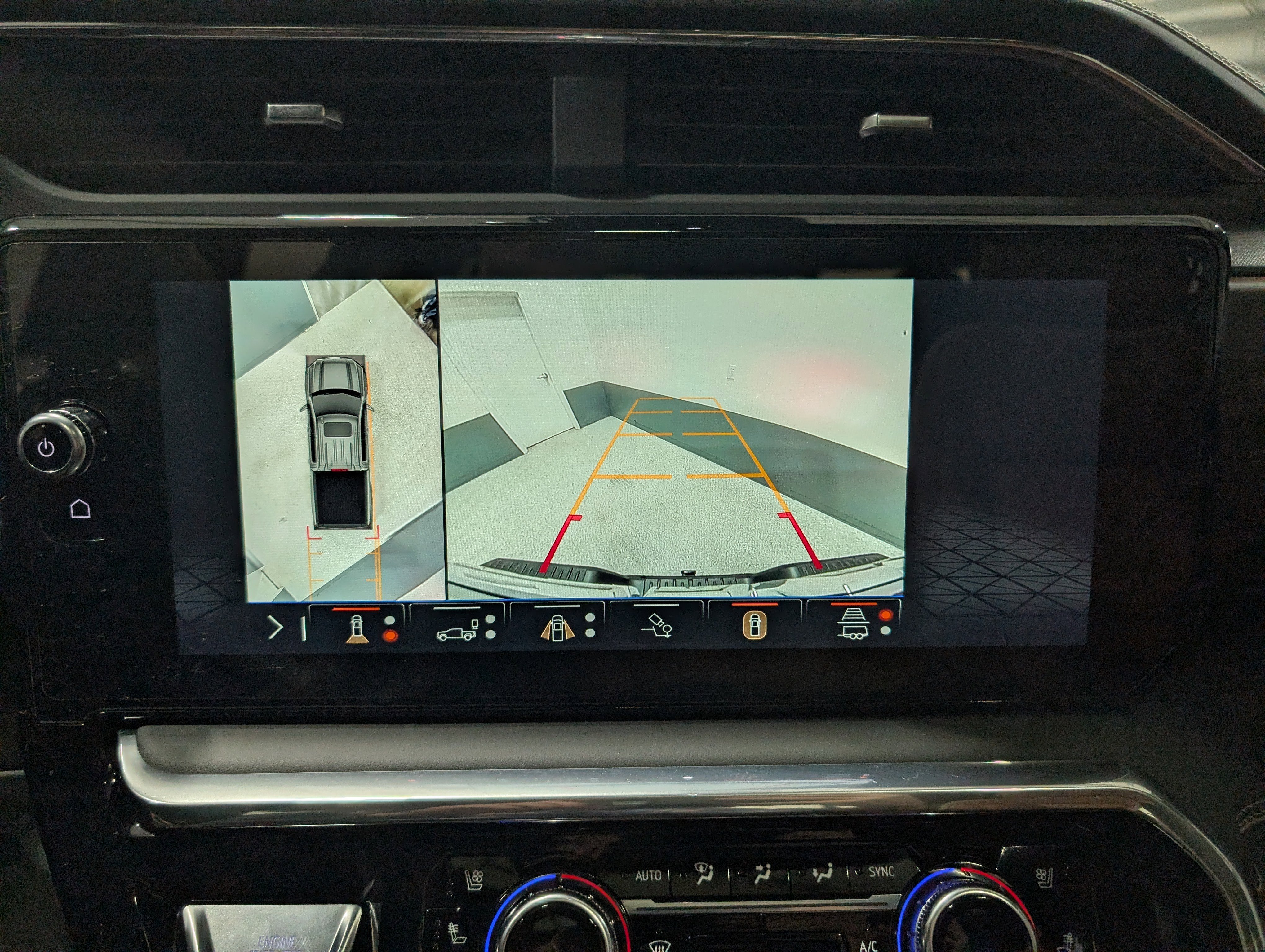 Used 2025 GMC Sierra 1500 Denali Ultimate image 31