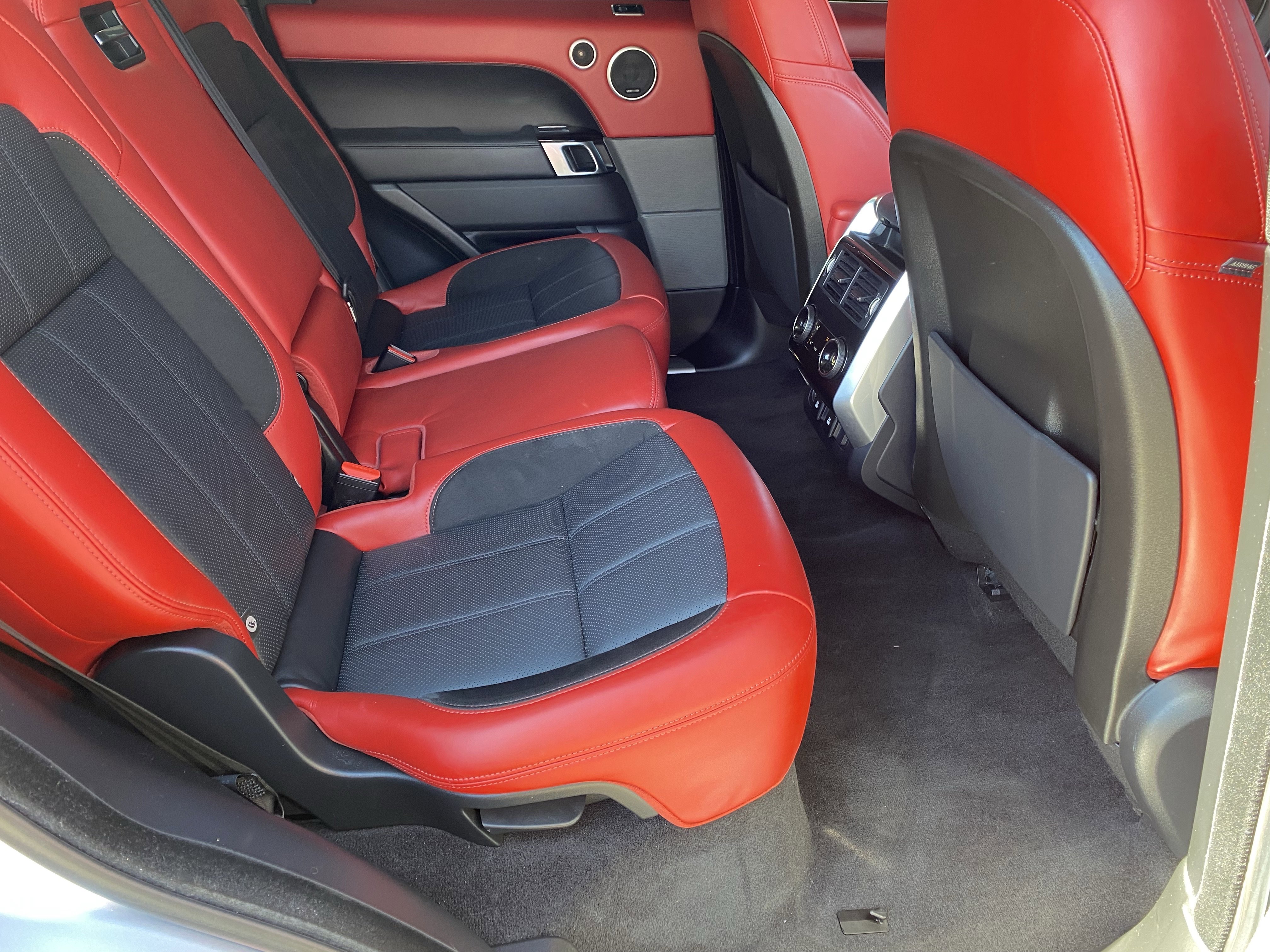 Used 2021 Land Rover Range Rover Sport HST image 13