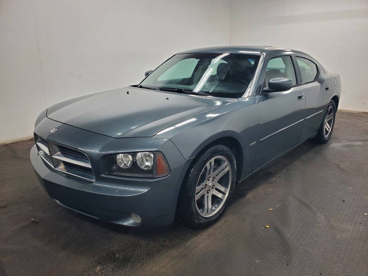Used 2006 Dodge Charger R/T w/ Road/Track Performance Group image 1