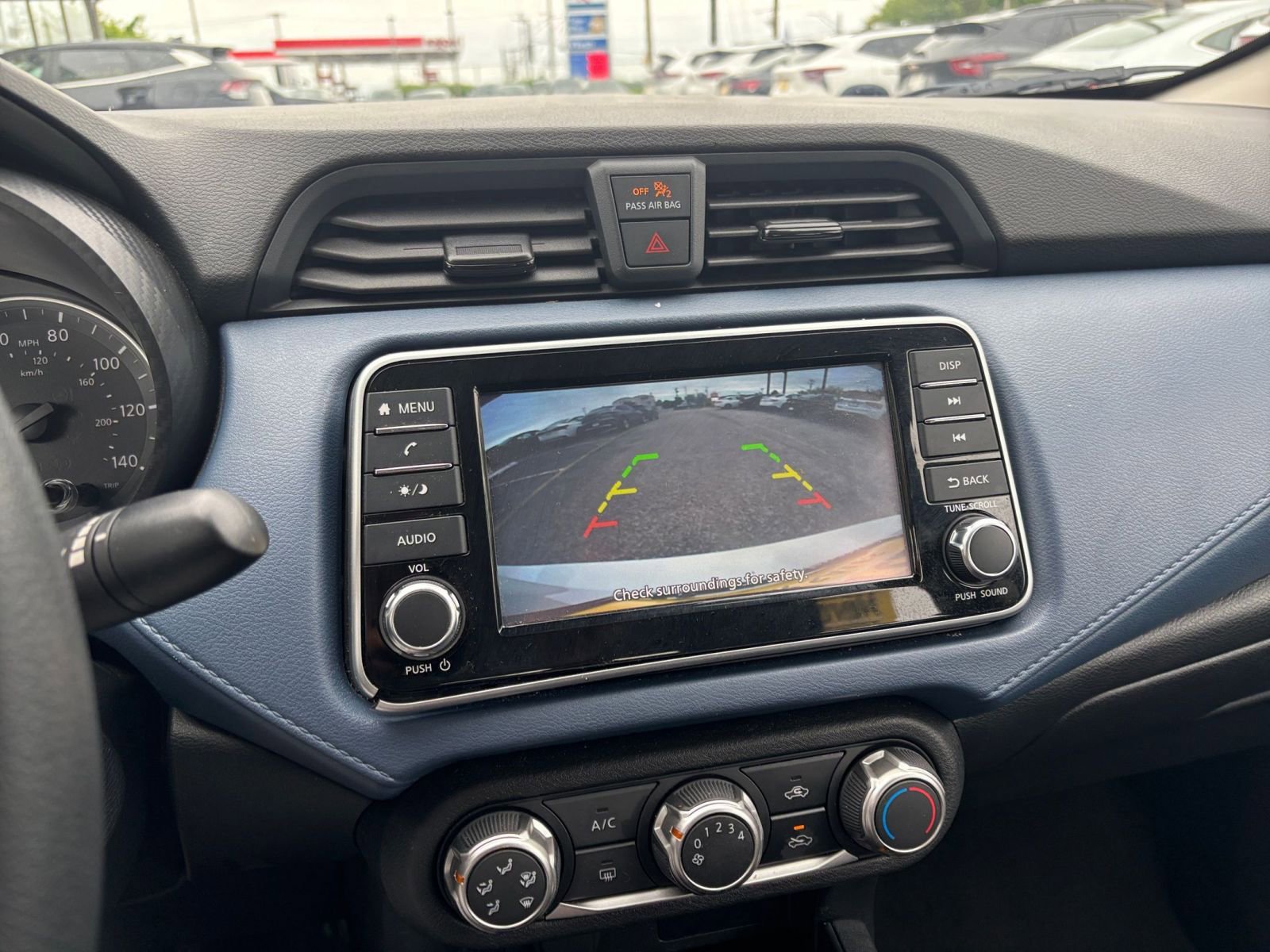 Used 2025 Nissan Versa SV FWD image 20