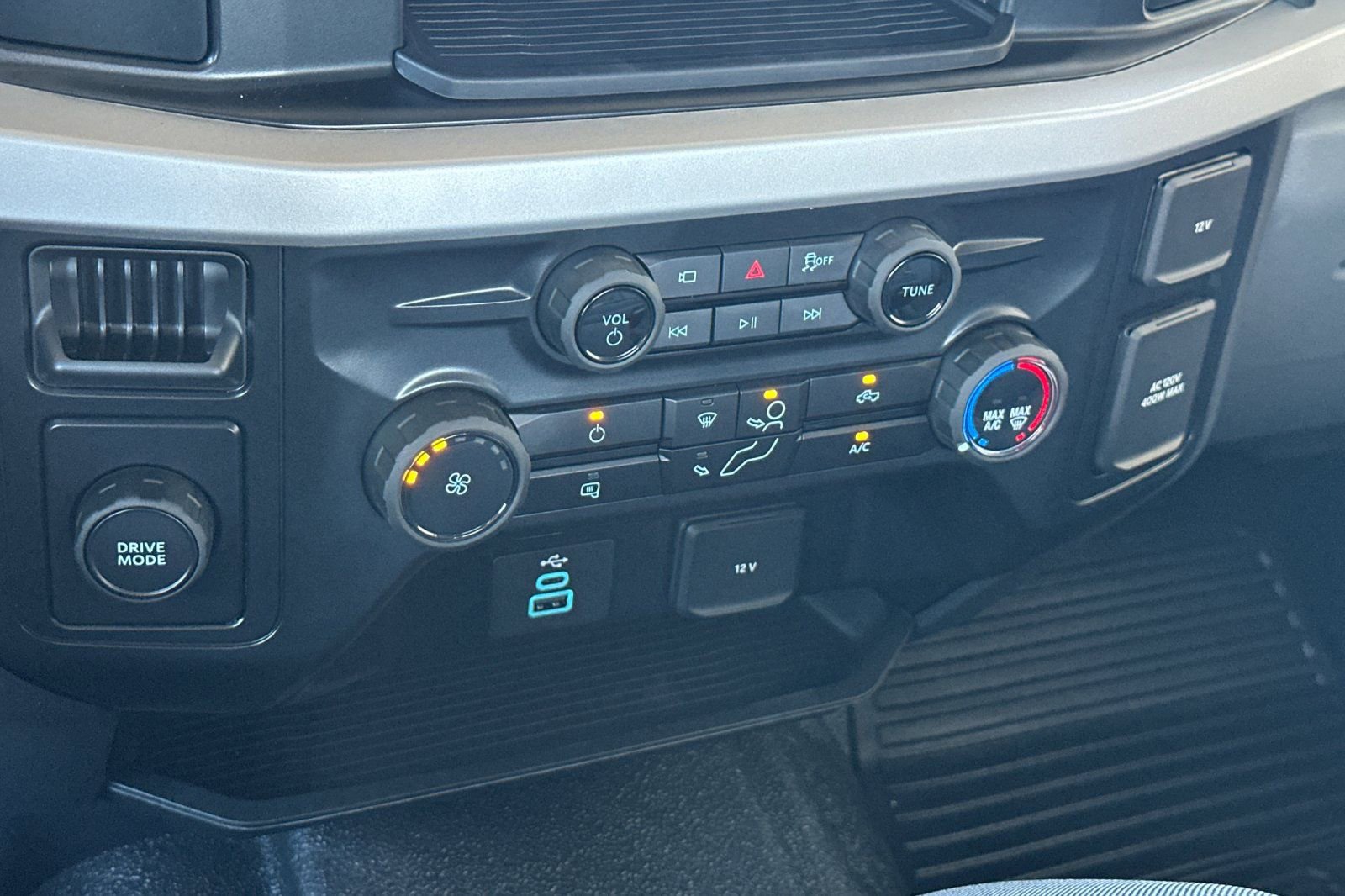 New 2026 Ford F250 XL w/ 360-Degree Camera Package image 19