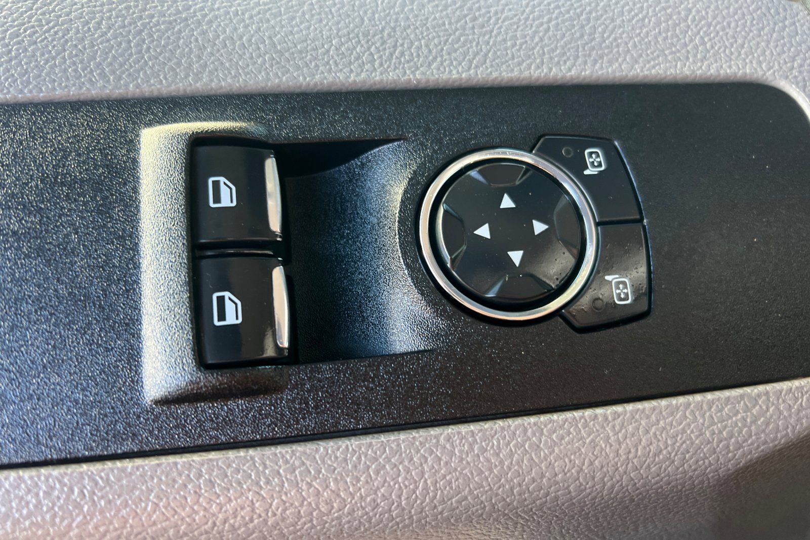 Used 2020 Ford F350 XL w/ Power Equipment Group image 23