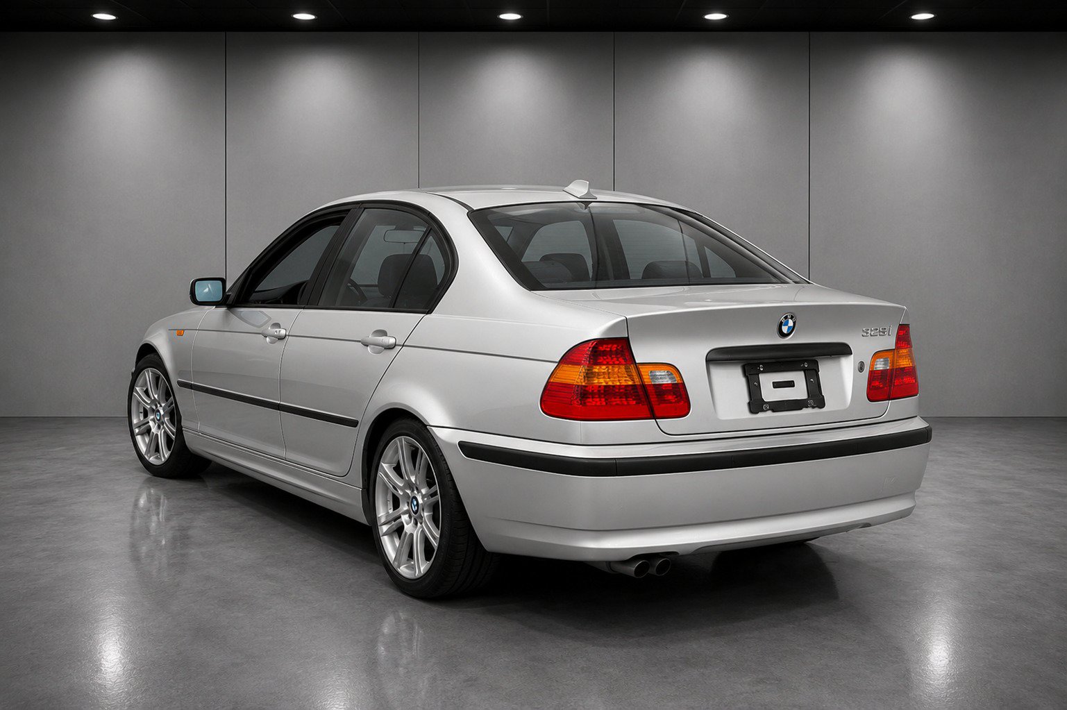Used 2003 BMW 325i Sedan RWD image 3