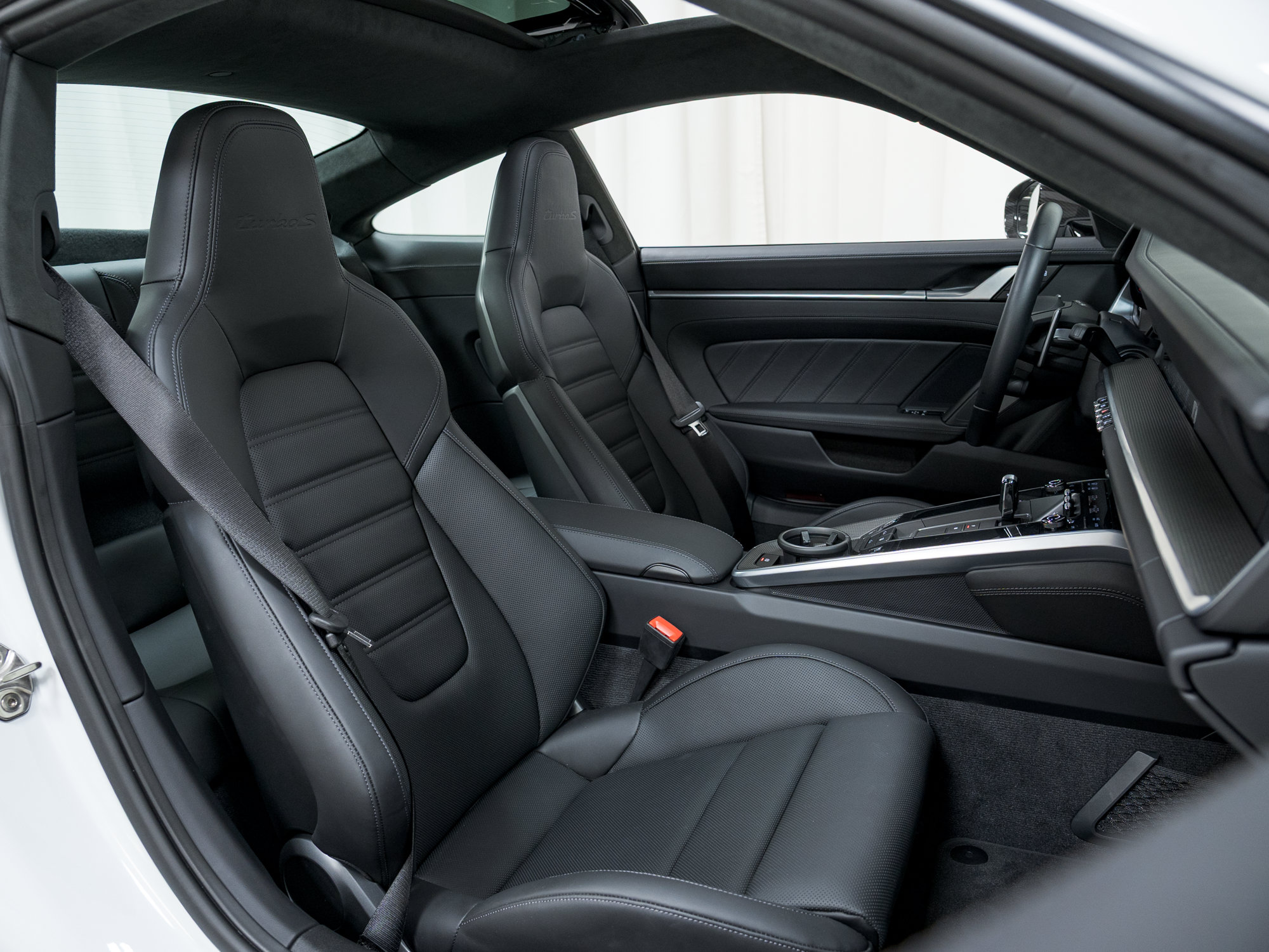 Certified 2023 Porsche 911 Turbo S AWD/4WD image 33