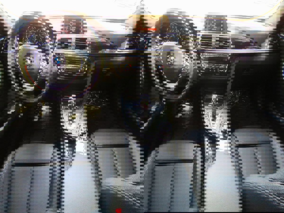 Used 2016 BMW 328i Sedan image 30