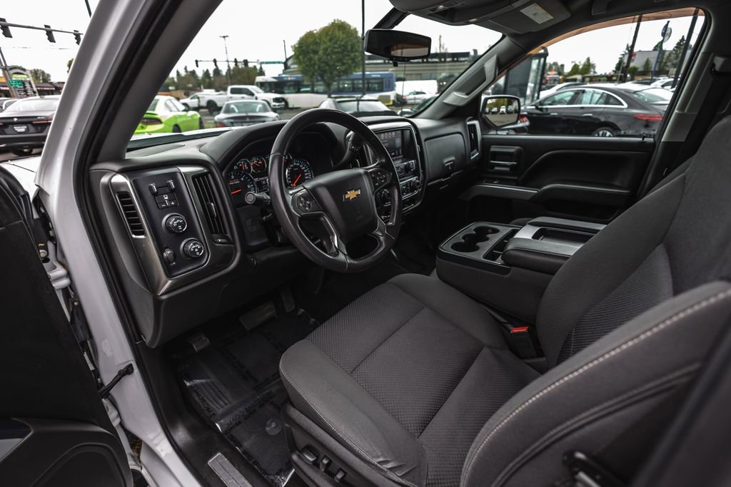 Used 2018 Chevrolet Silverado 1500 LT w/ All Star Edition AWD/4WD image 24