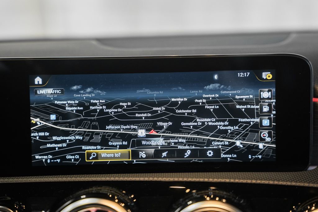Used 2021 Mercedes-Benz A 35 AMG 4MATIC image 21