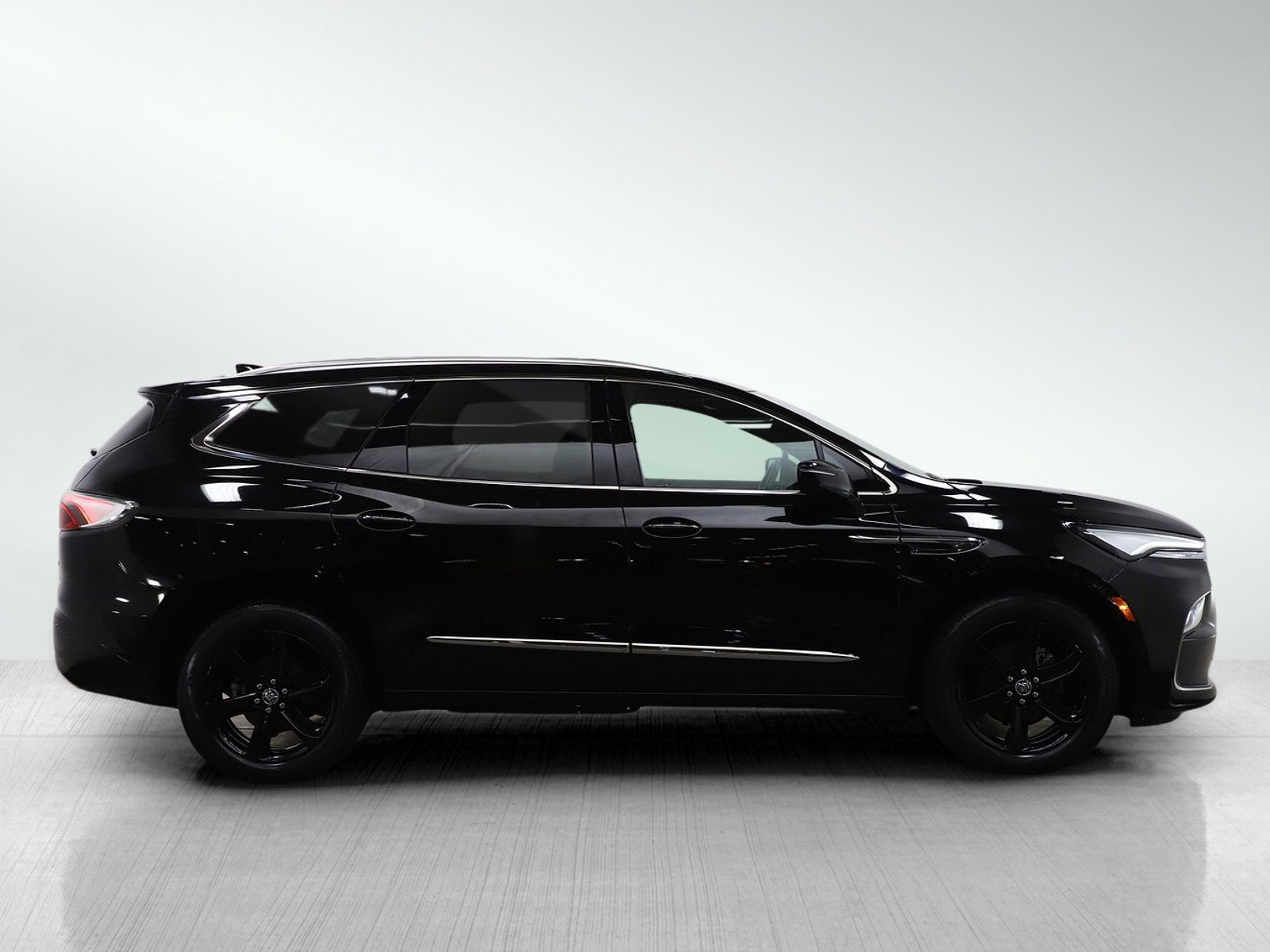 Used 2023 Buick Enclave Essence w/ Experience Buick Package image 6