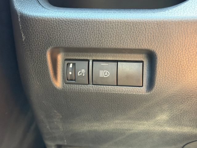 Used 2024 Toyota RAV4 XLE FWD image 26