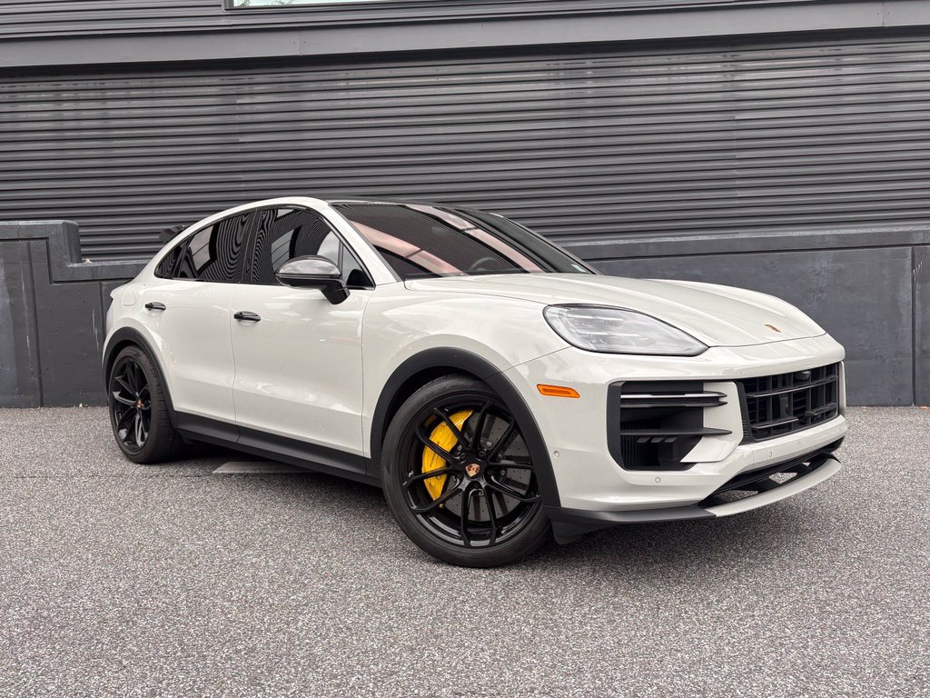 Certified 2025 Porsche Cayenne Turbo GT AWD/4WD image 12