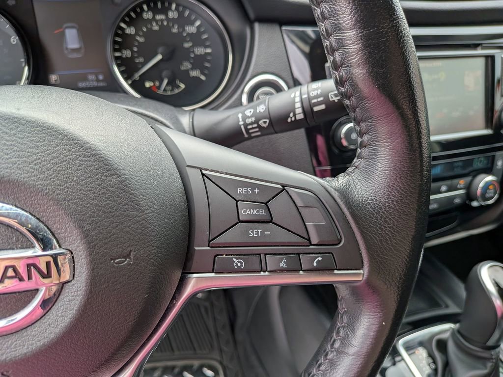 Used 2019 Nissan Rogue SV FWD image 14