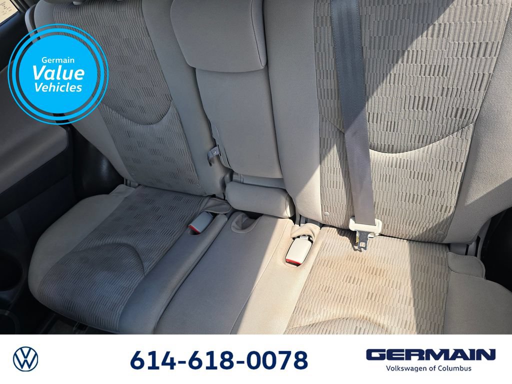 Used 2011 Toyota RAV4 4WD w/ Base L4 Extra Value Pkg image 19
