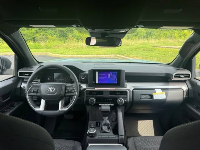 New 2026 Toyota 4Runner SR5 AWD/4WD image 18