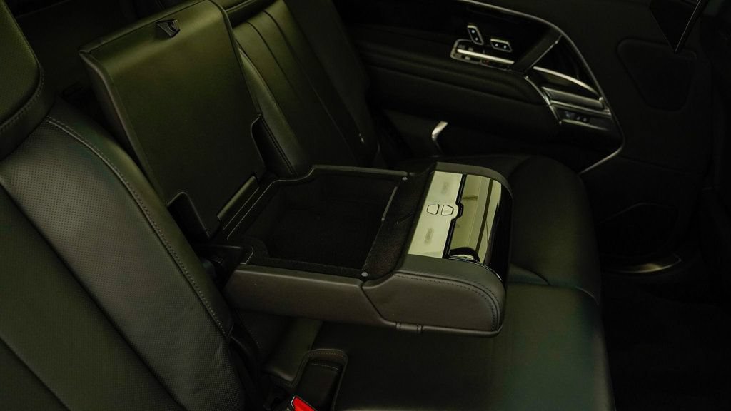 Used 2023 Land Rover Range Rover Long Wheelbase Autobiography AWD/4WD image 97