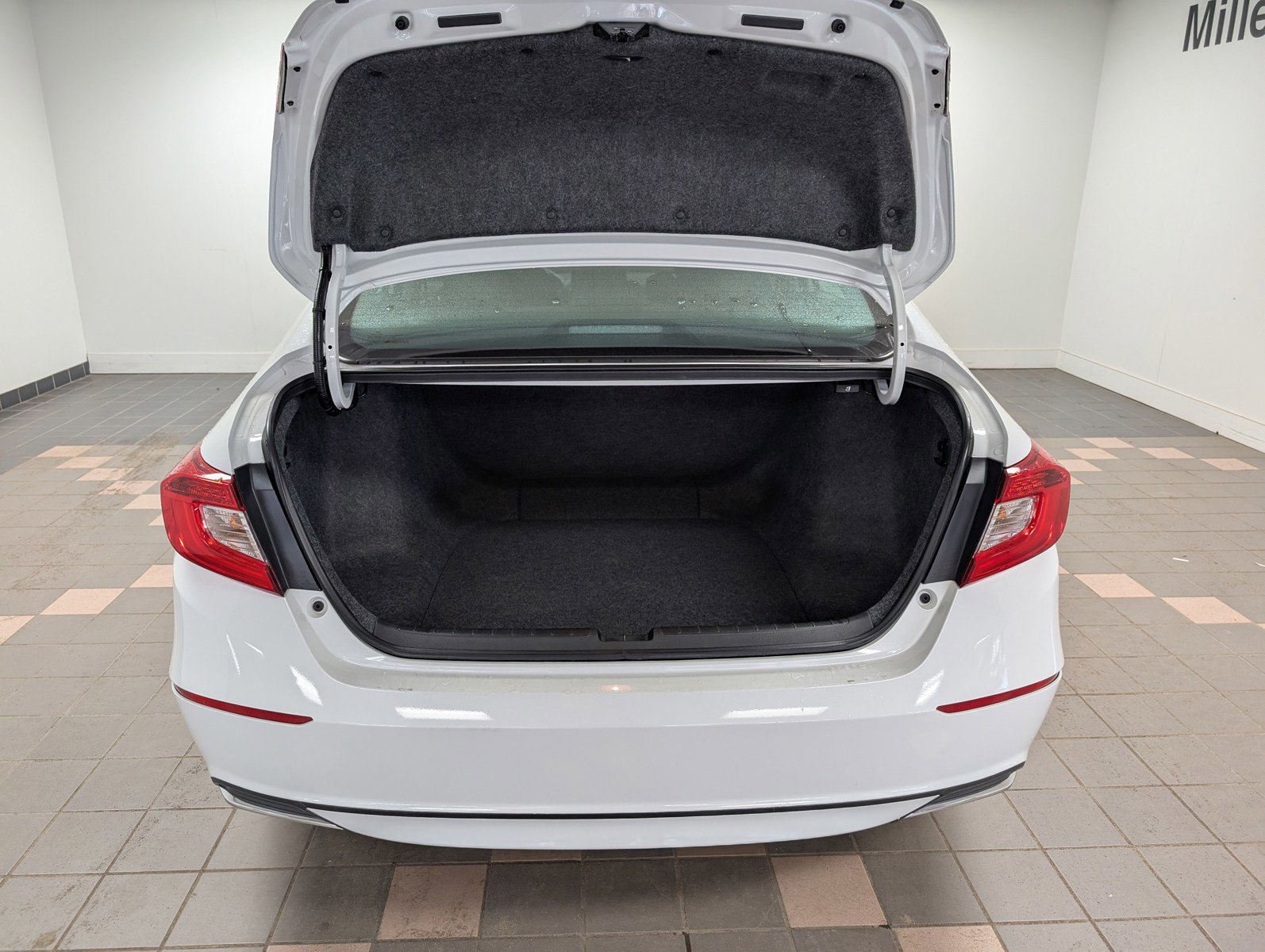 Used 2020 Honda Accord LX image 20