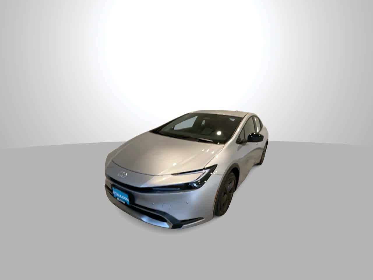 New 2026 Toyota Prius Plug-In Hybrid FWD image 4