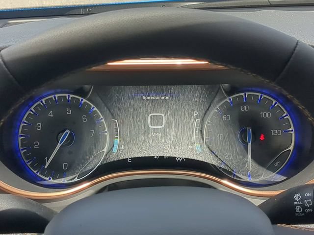 New 2027 Chrysler Pacifica Pinnacle w/ Theater Group AWD/4WD image 35