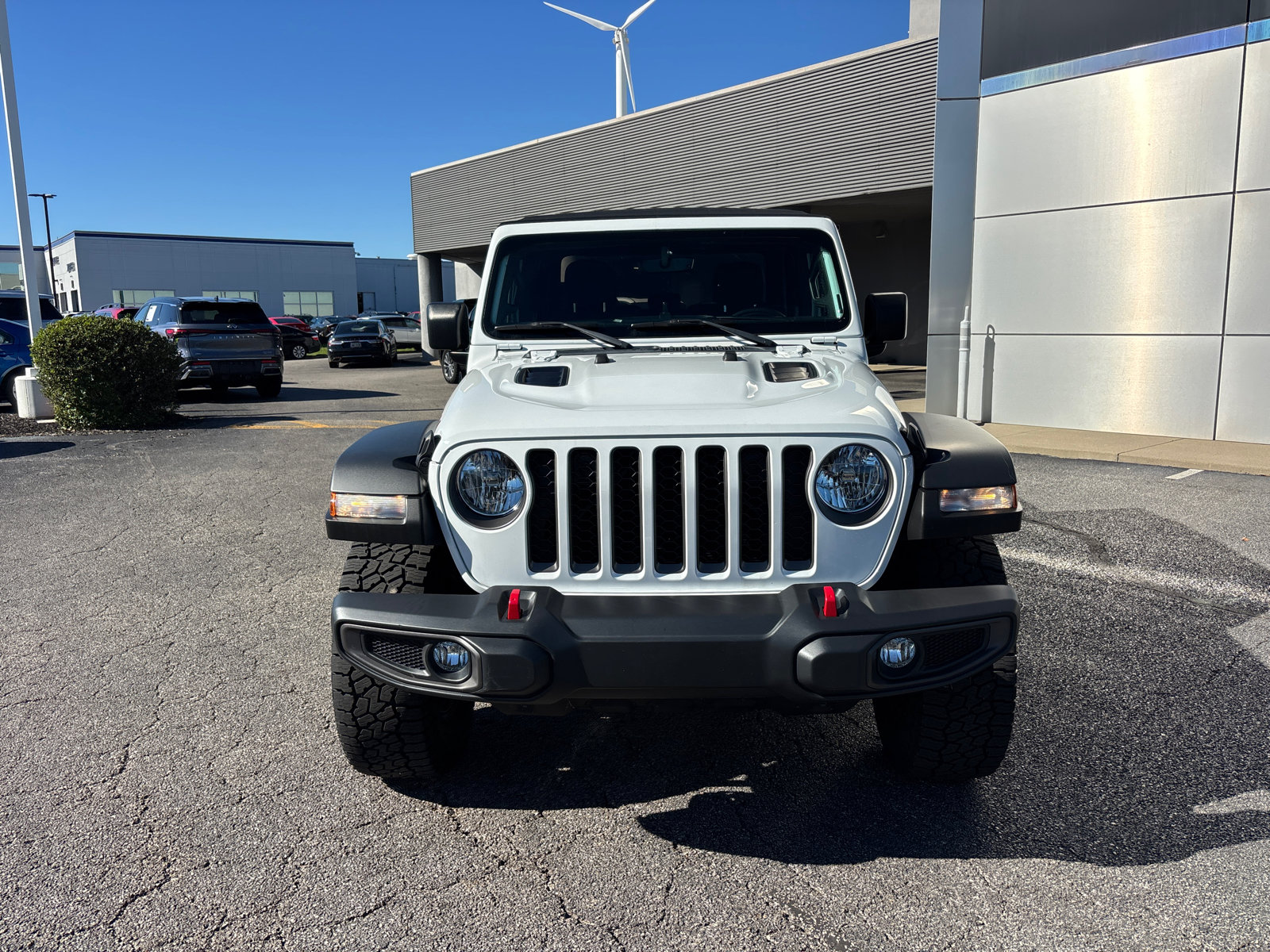 Used 2023 Jeep Gladiator Rubicon w/ LED Lighting Group AWD/4WD image 2