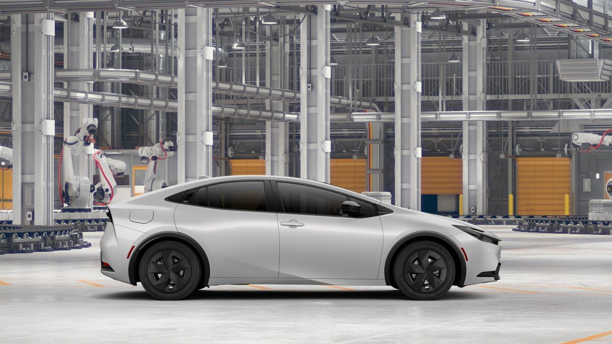 New 2026 Toyota Prius Plug-In Hybrid image 15