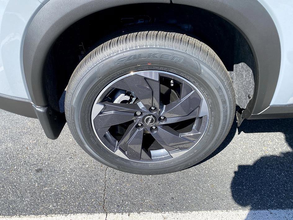 New 2026 Nissan Rogue SV image 20
