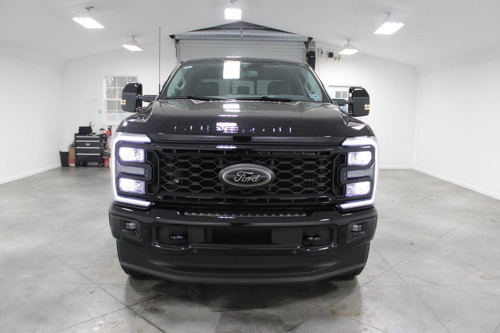 New 2025 Ford F250 Lariat w/ Lariat Ultimate Package video 2