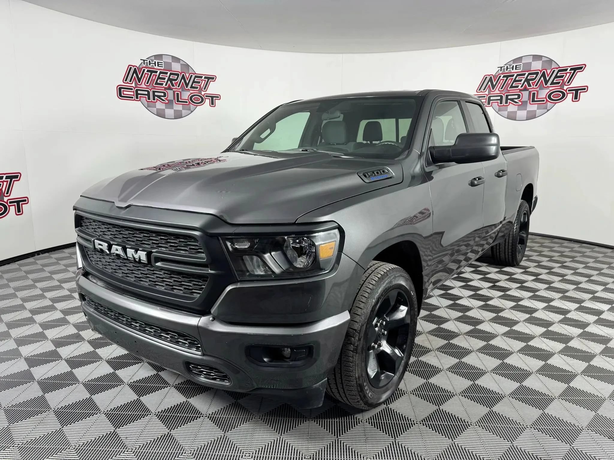 Used 2024 RAM 1500 Tradesman w/ Night Edition AWD/4WD image 3