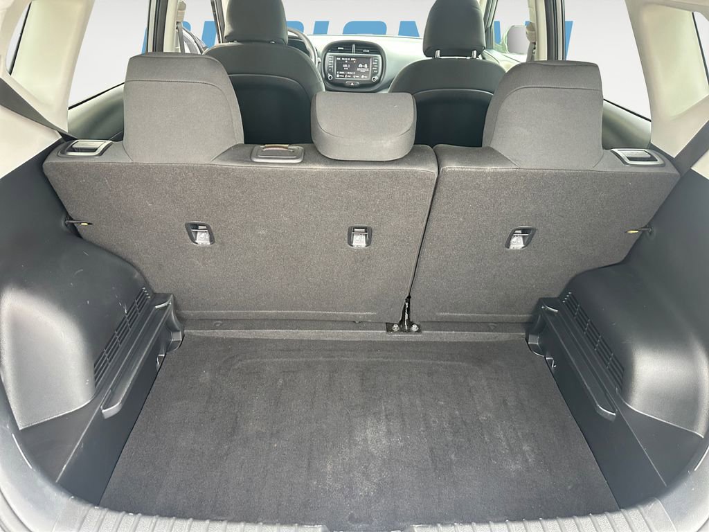 Used 2025 Kia Soul EX image 20