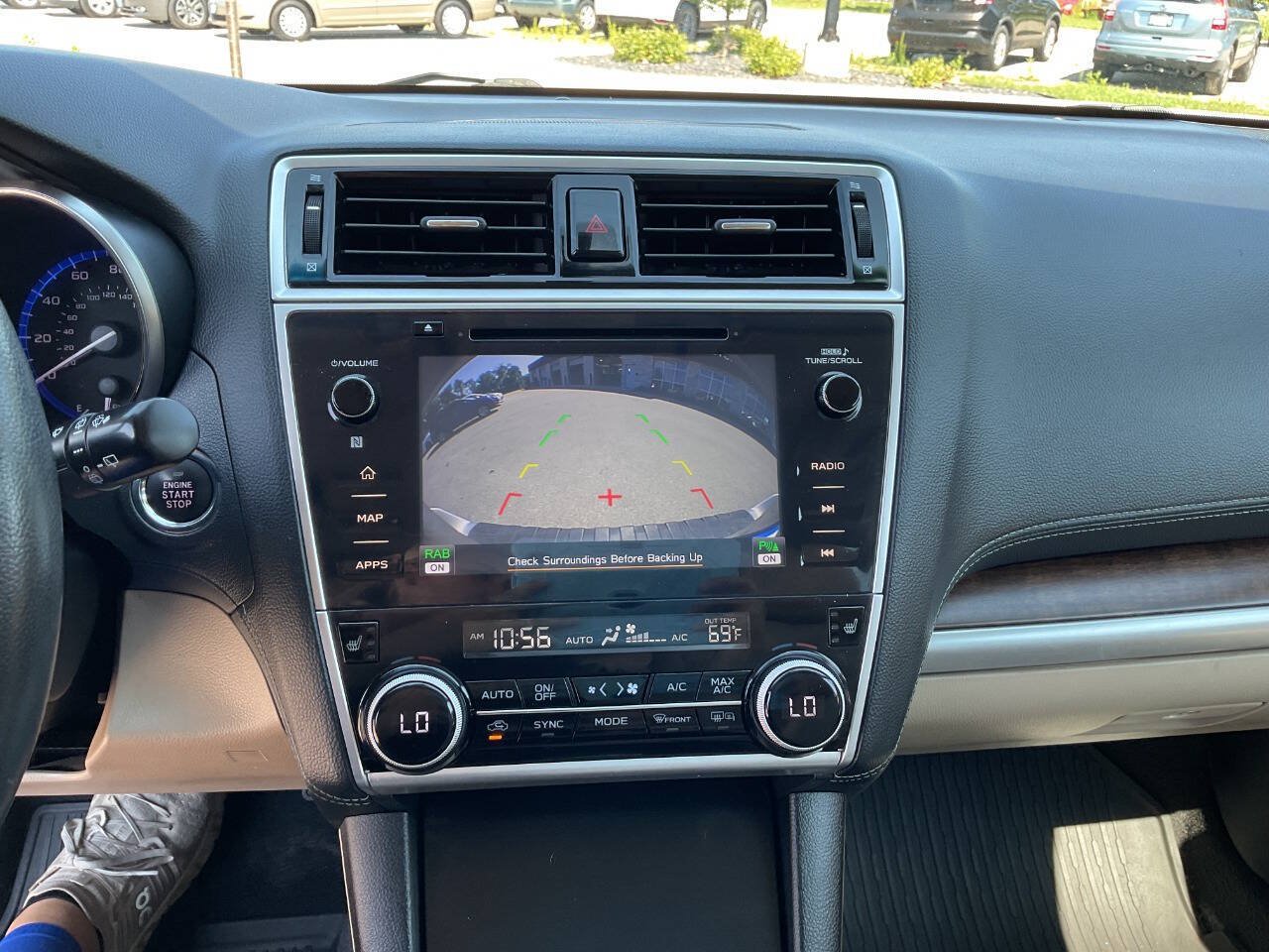 Used 2018 Subaru Outback 2.5i Limited AWD/4WD image 22