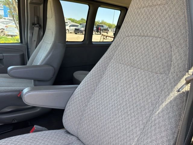 Used 2024 Chevrolet Express 3500 LT w/ LT Preferred Equipment Group RWD image 11