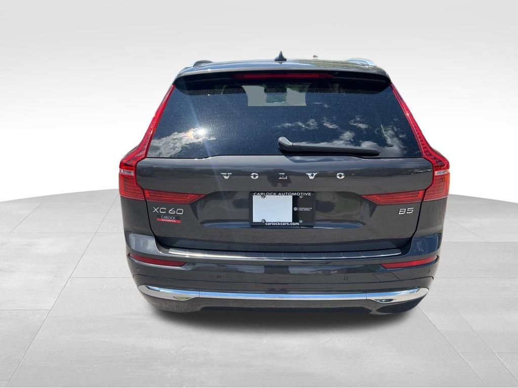 Used 2023 Volvo XC60 B5 Ultimate w/ Protection Package Premier FWD image 6