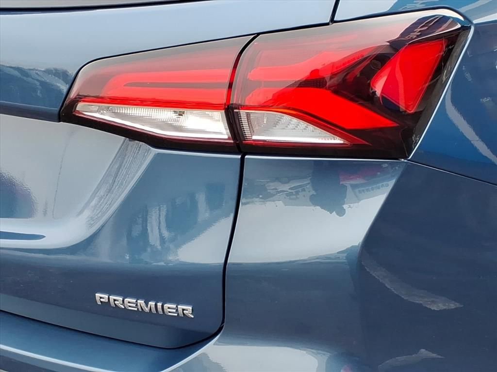 Used 2024 Chevrolet Equinox Premier image 8