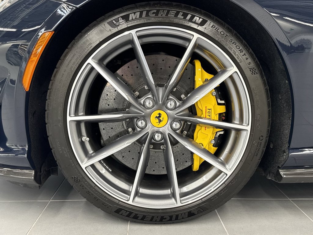 Certified 2022 Ferrari 812 GTS RWD image 10