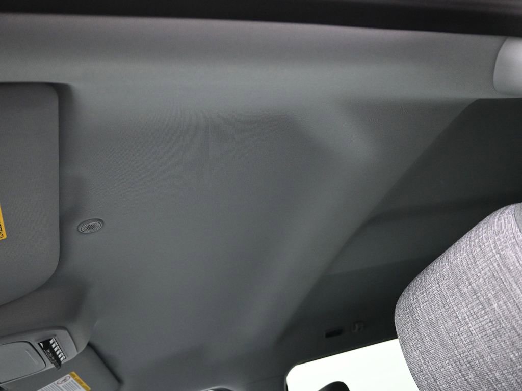 New 2025 Ford F250 XLT w/ 360-Degree Camera Package image 24