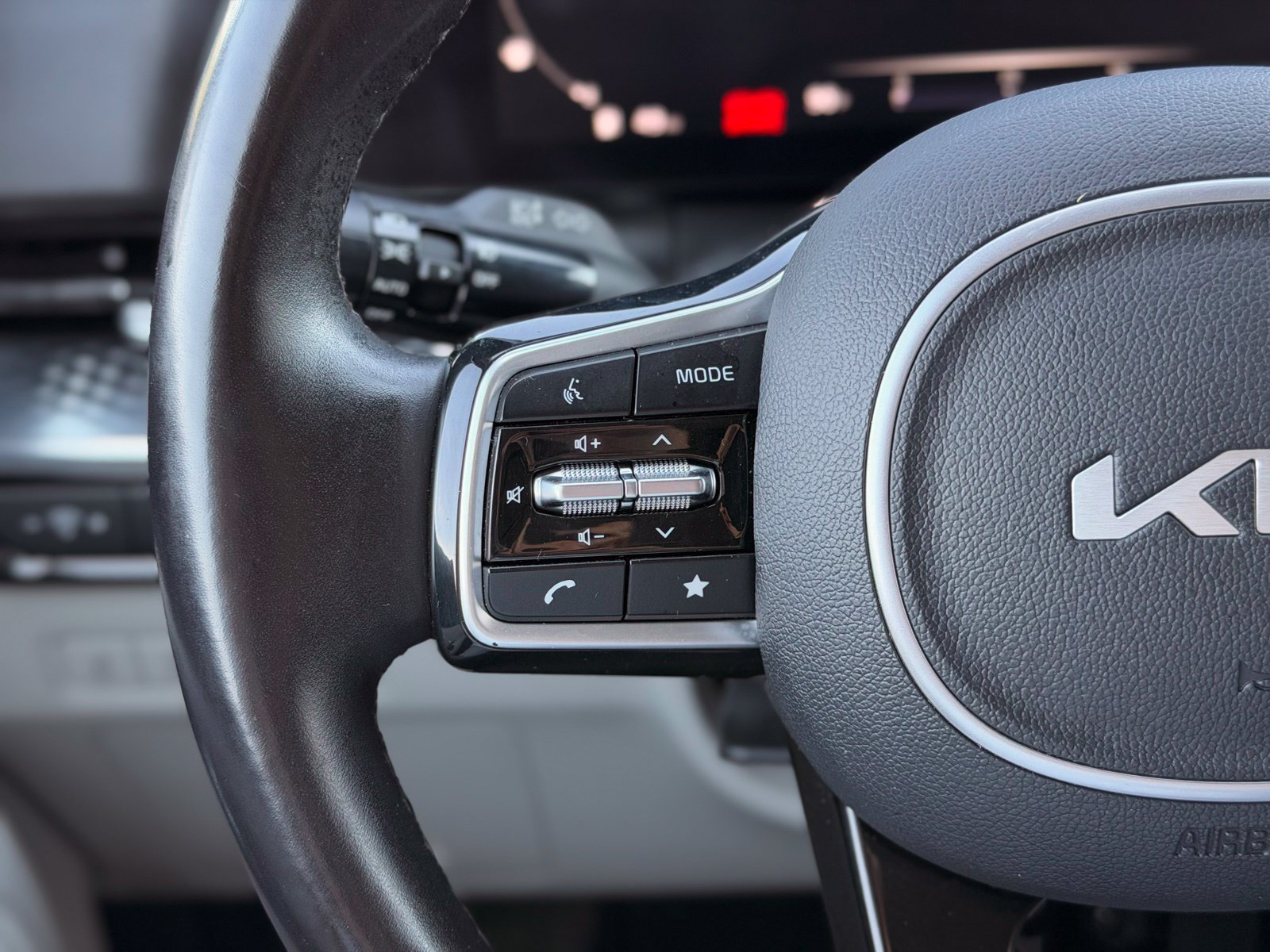 Used 2022 Kia Carnival SX Prestige FWD image 53