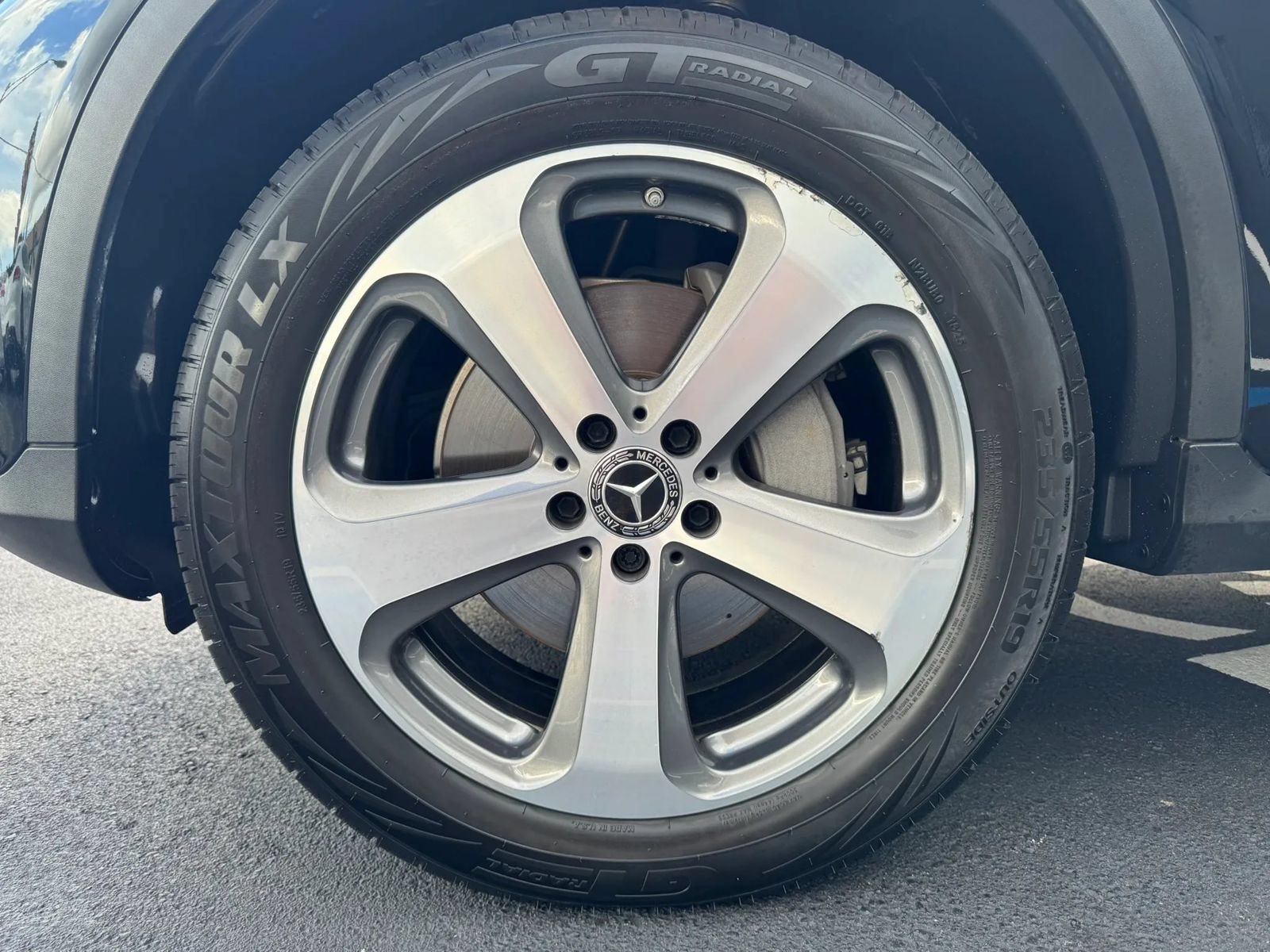 Used 2019 Mercedes-Benz GLC 300 image 6