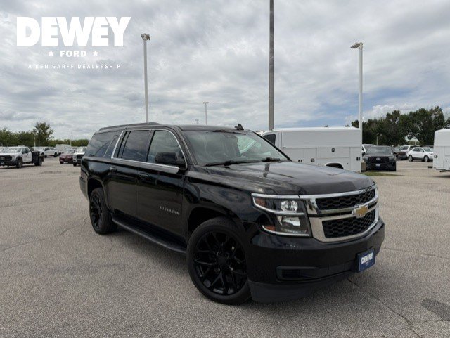 Used 2020 Chevrolet Suburban LT AWD/4WD image 36