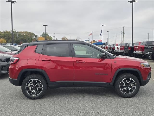 New 2026 Jeep Compass Trailhawk image 2