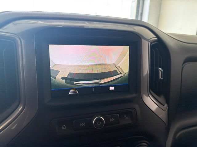Used 2022 Chevrolet Silverado 2500 Custom w/ Custom Value Package AWD/4WD image 19