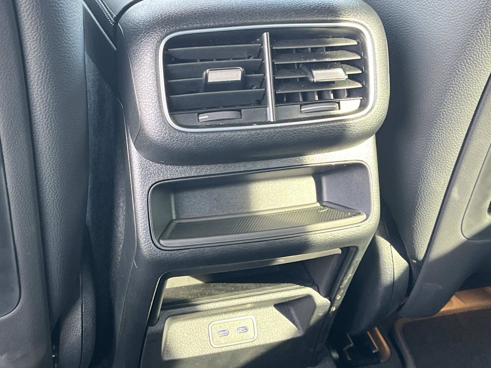 Used 2025 Mercedes-Benz GLE 350 4MATIC image 14