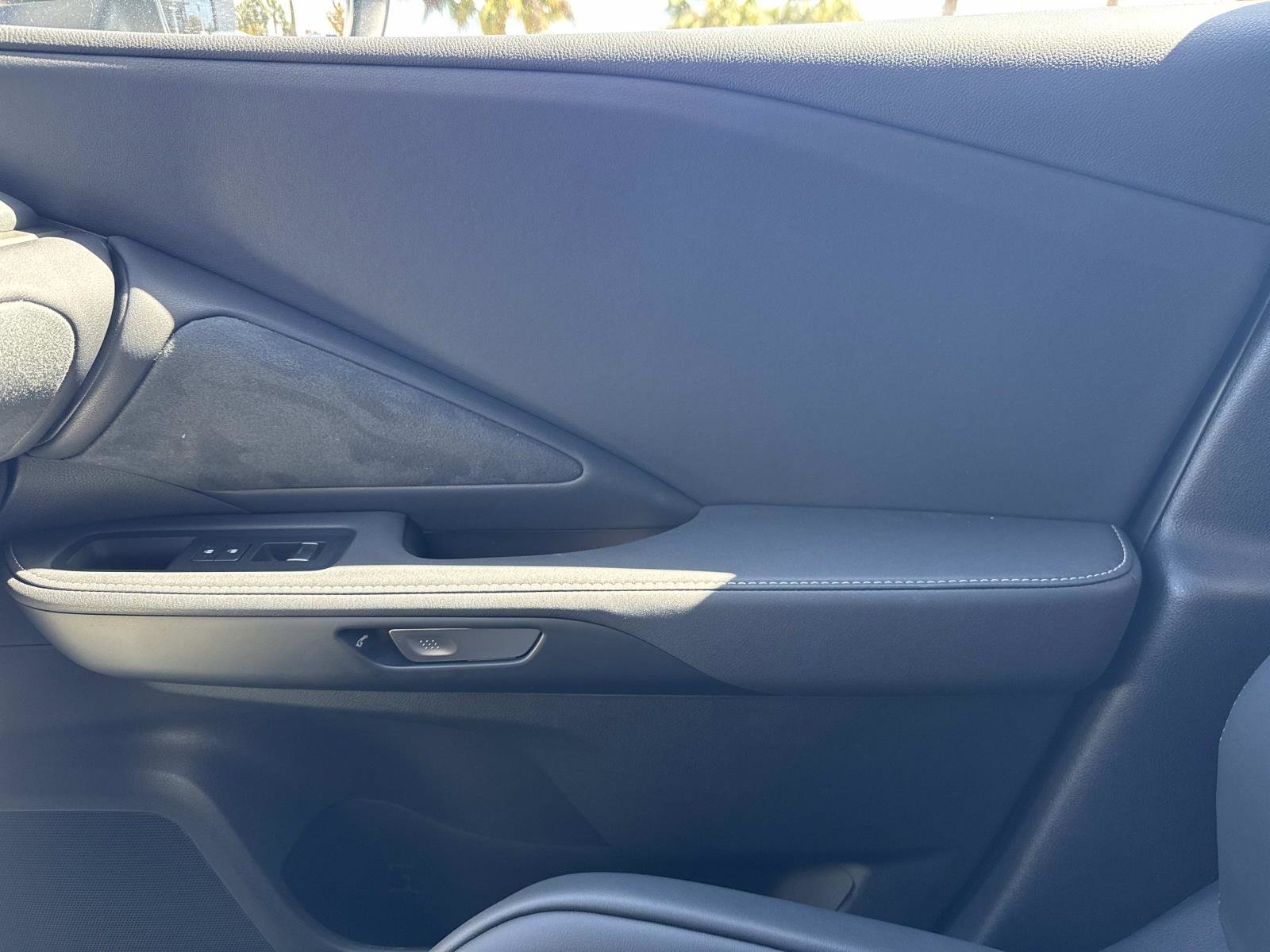 New 2026 Lexus TX 500h AWD image 22