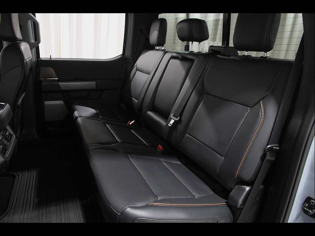 Used 2026 Ford F250 Lariat w/ Black Appearance Package AWD/4WD image 23