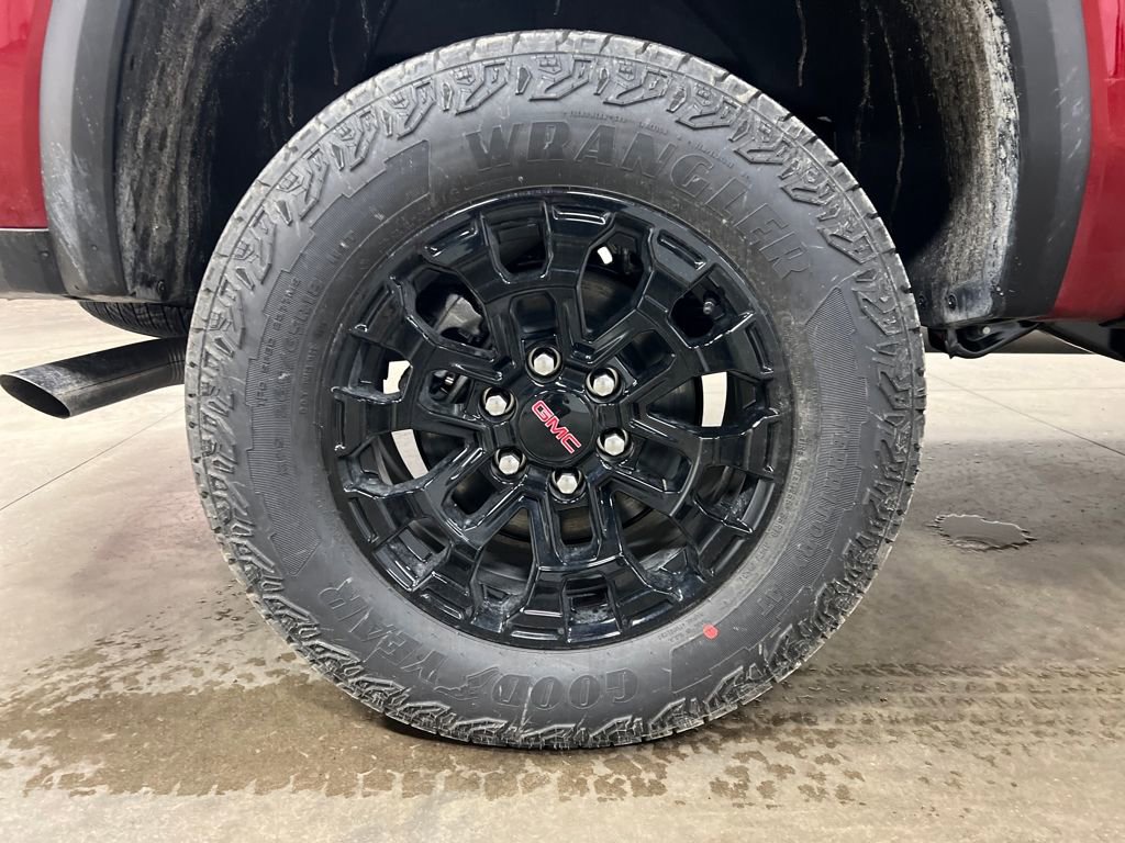 New 2026 GMC Canyon Elevation w/ Convenience Package image 9