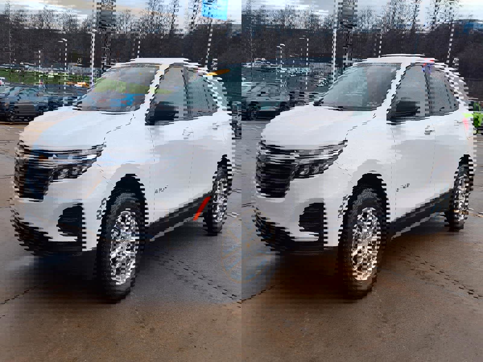 Used 2024 Chevrolet Equinox LS image 4